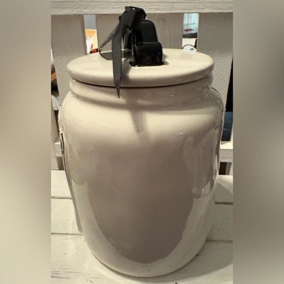 Disney Nightmare Before Christmas Black and White Ceramic Canister - Picture 6 of 6